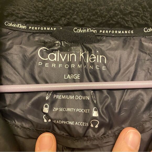 Calvin Klein performance premium down puffer blue vest jacket EUC Large - Picture 4 of 11